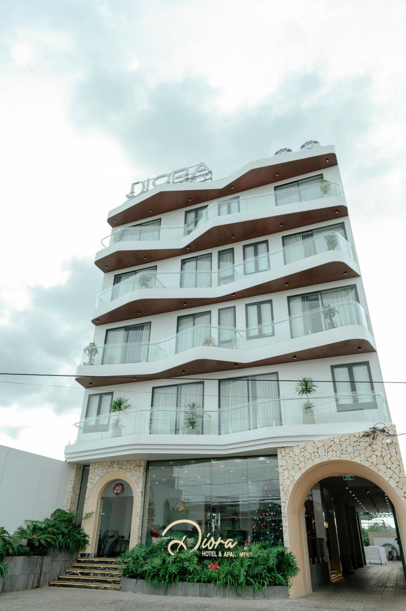 Diora Hotel Pleiku By Hos المظهر الخارجي الصورة